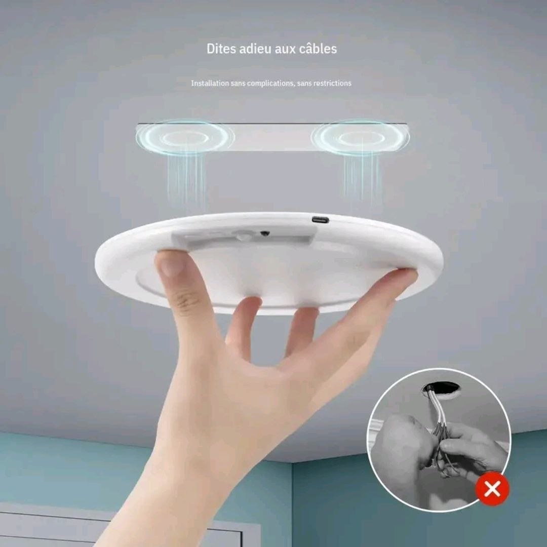 Applique magnétique posée à la main au plafond